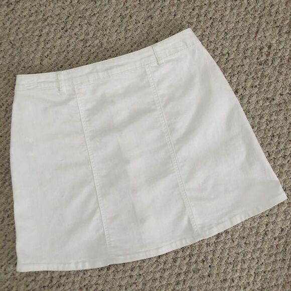 Jolt White Denim A-Line Button Closure Cotton Spandex Mini Skirt Size 9 - Picture 2 of 7